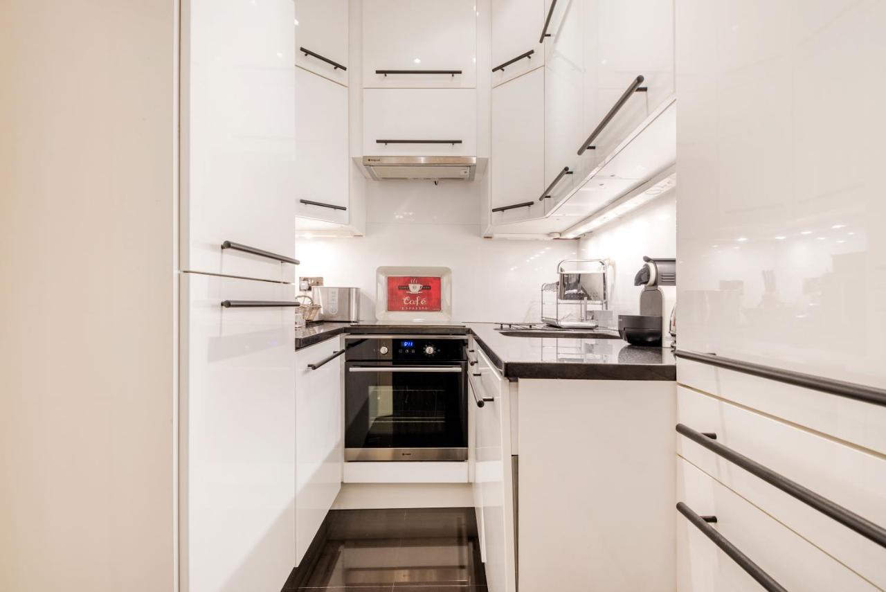 Classy And Spacious One Bedroom Flat In Amazing Location London Kültér fotó